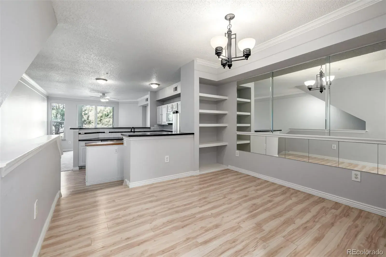 2175 Eagle Avenue Superior CO 80027 | MLS #REC5476491 02202026005432 1600 15