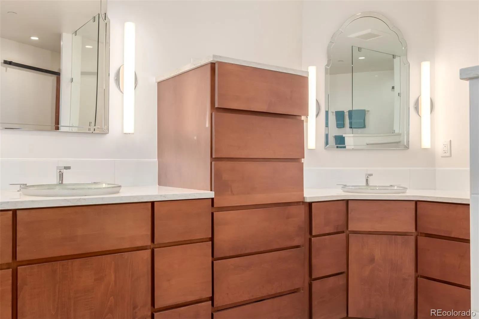 04132026180801 1600 23