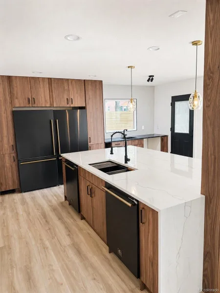 3210 Arbutus Street Golden CO 80401 | MLS #REC5478662 08292026062249 800 3