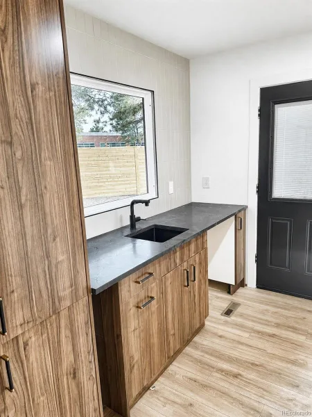 3210 Arbutus Street Golden CO 80401 | MLS #REC5478662 08292026062249 800 7