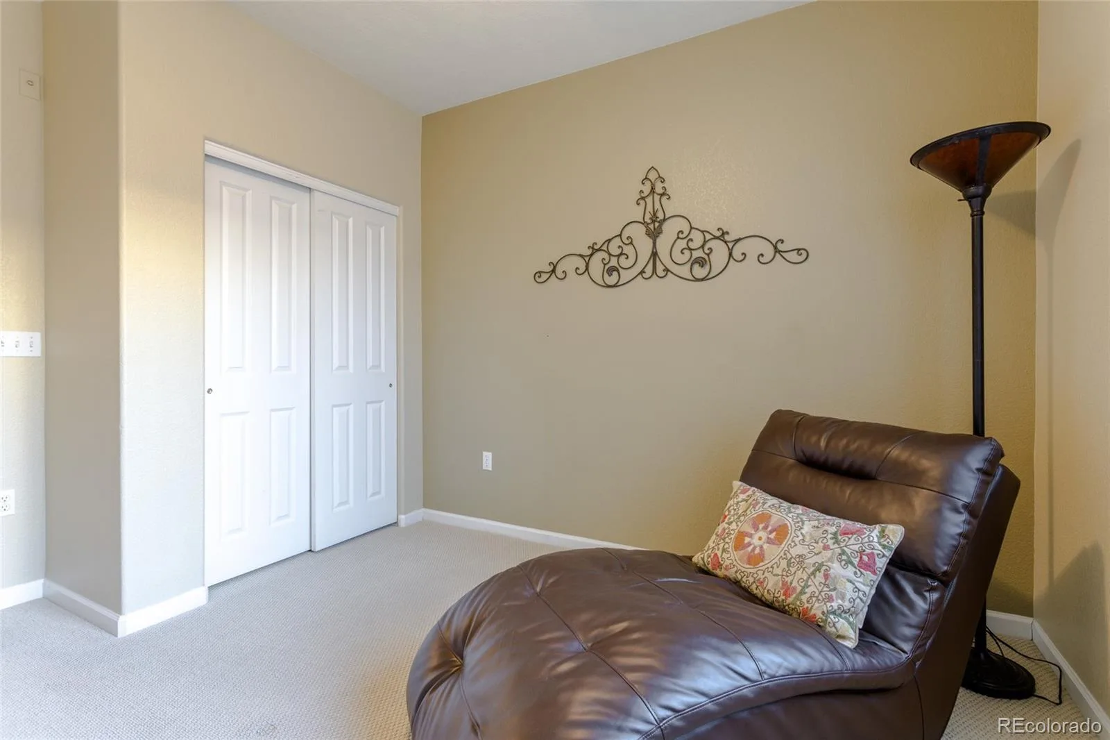 8369 S Independence Circle #105 Littleton CO 80128 | MLS #REC5479323 07092026054552 1600 17