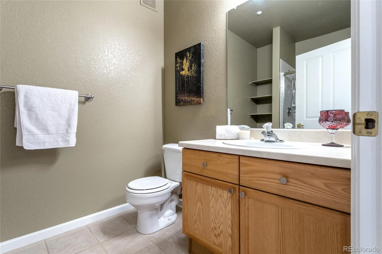 8369 S Independence Circle #105 Littleton CO 80128 | MLS #REC5479323 07092026054552 1600 18