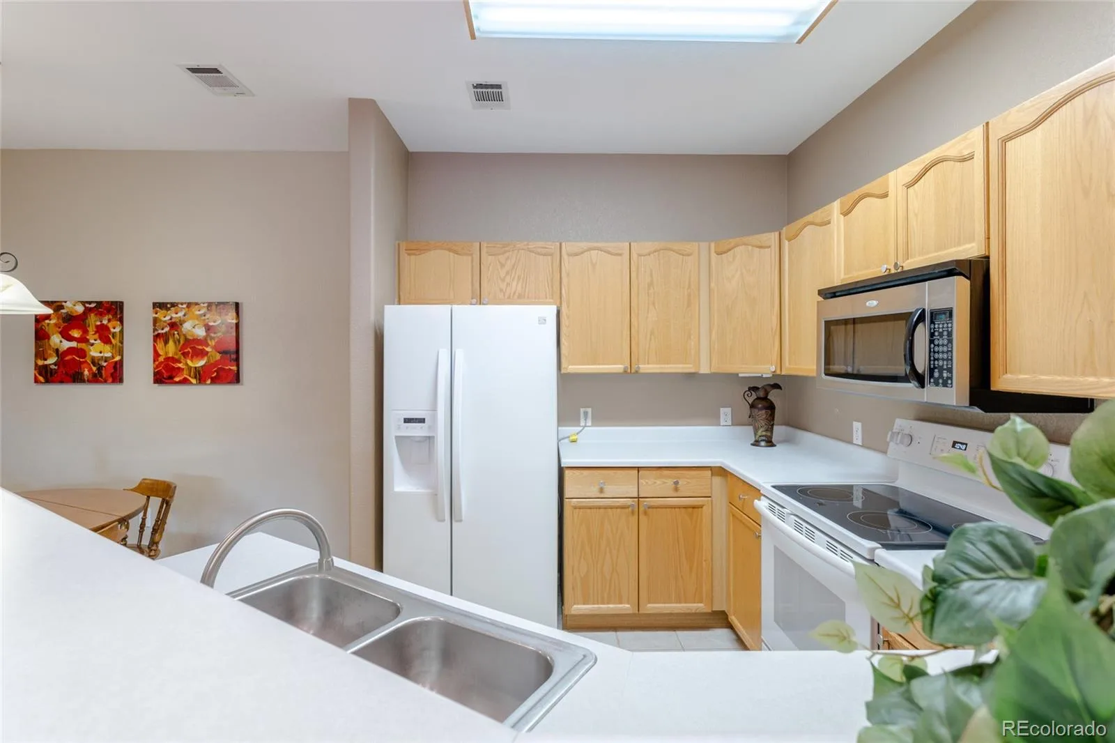 8369 S Independence Circle #105 Littleton CO 80128 | MLS #REC5479323 07092026054552 1600 9