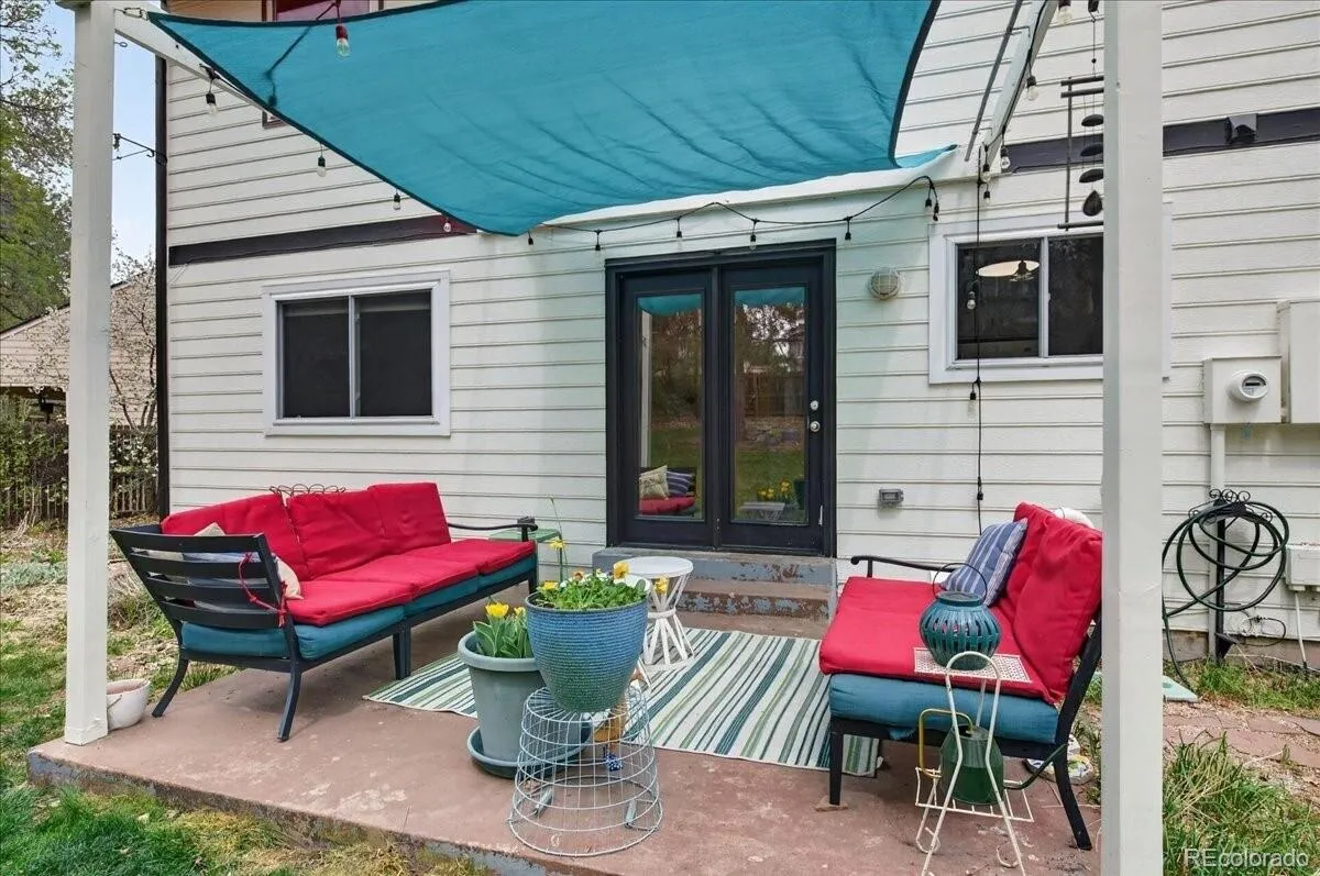 04132026181207 1200 33