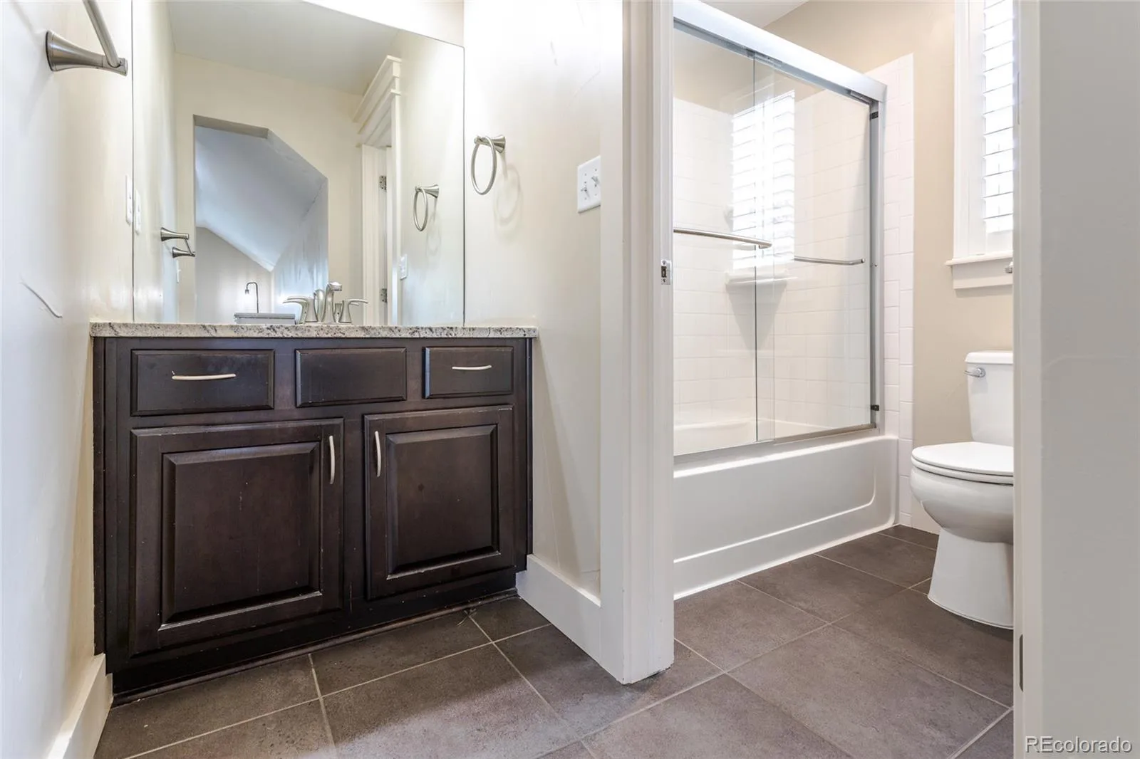 24967 E Geddes Circle Aurora CO 80016 MLS #REC5479700 07102026040631 1600 23