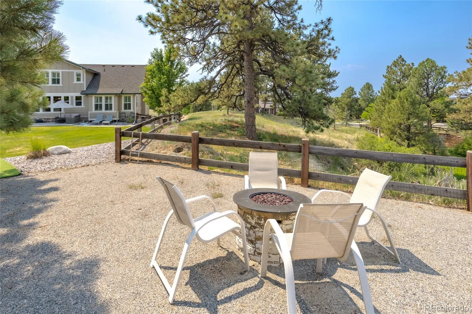24967 E Geddes Circle Aurora CO 80016 MLS #REC5479700 07102026040631 1600 38
