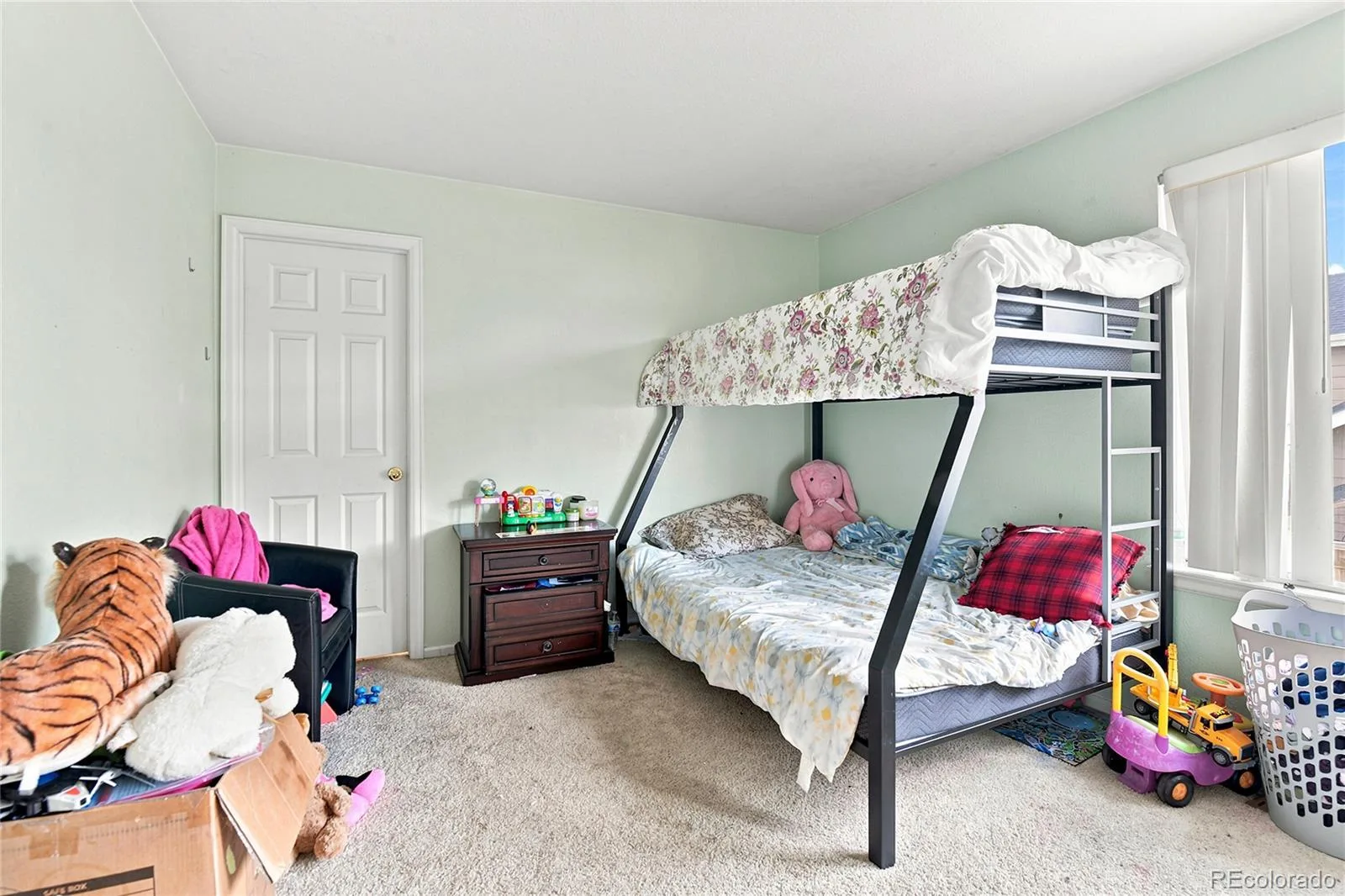 4976 S Malaya Court Aurora CO 80015 | MLS #REC5480330 07282026192534 1600 12