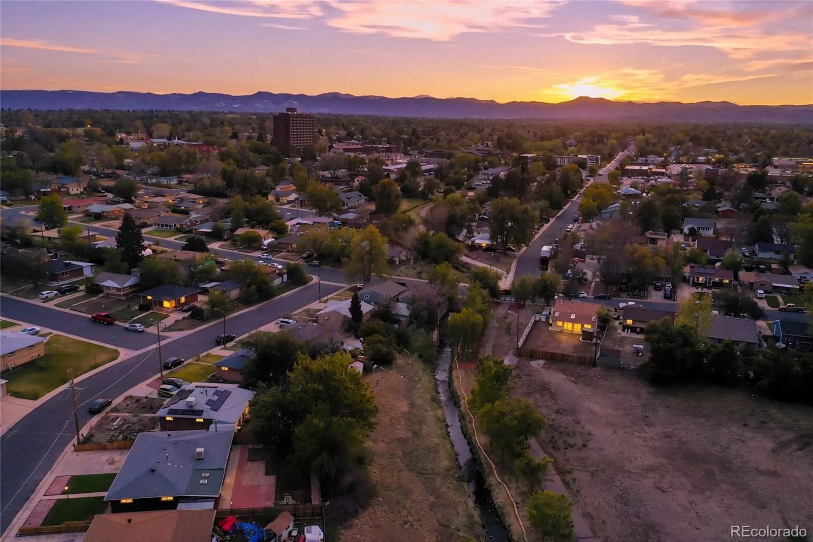 2605 W Gunnison Drive Denver CO 80219 MLS #REC5481378 05102026142126 1600 11