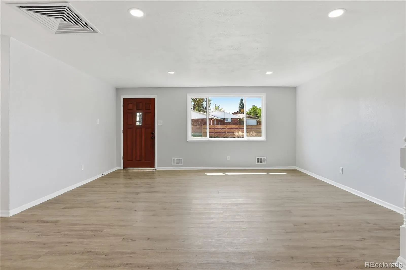 2605 W Gunnison Drive Denver CO 80219 MLS #REC5481378 05102026142126 1600 18