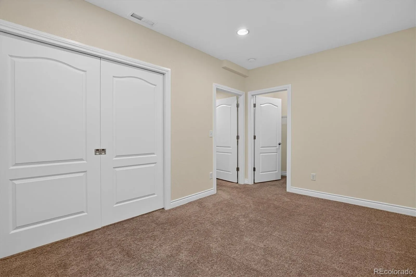 8576 E 35th Avenue Denver CO 80238 | MLS #REC5481971 08072026044419 1600 40