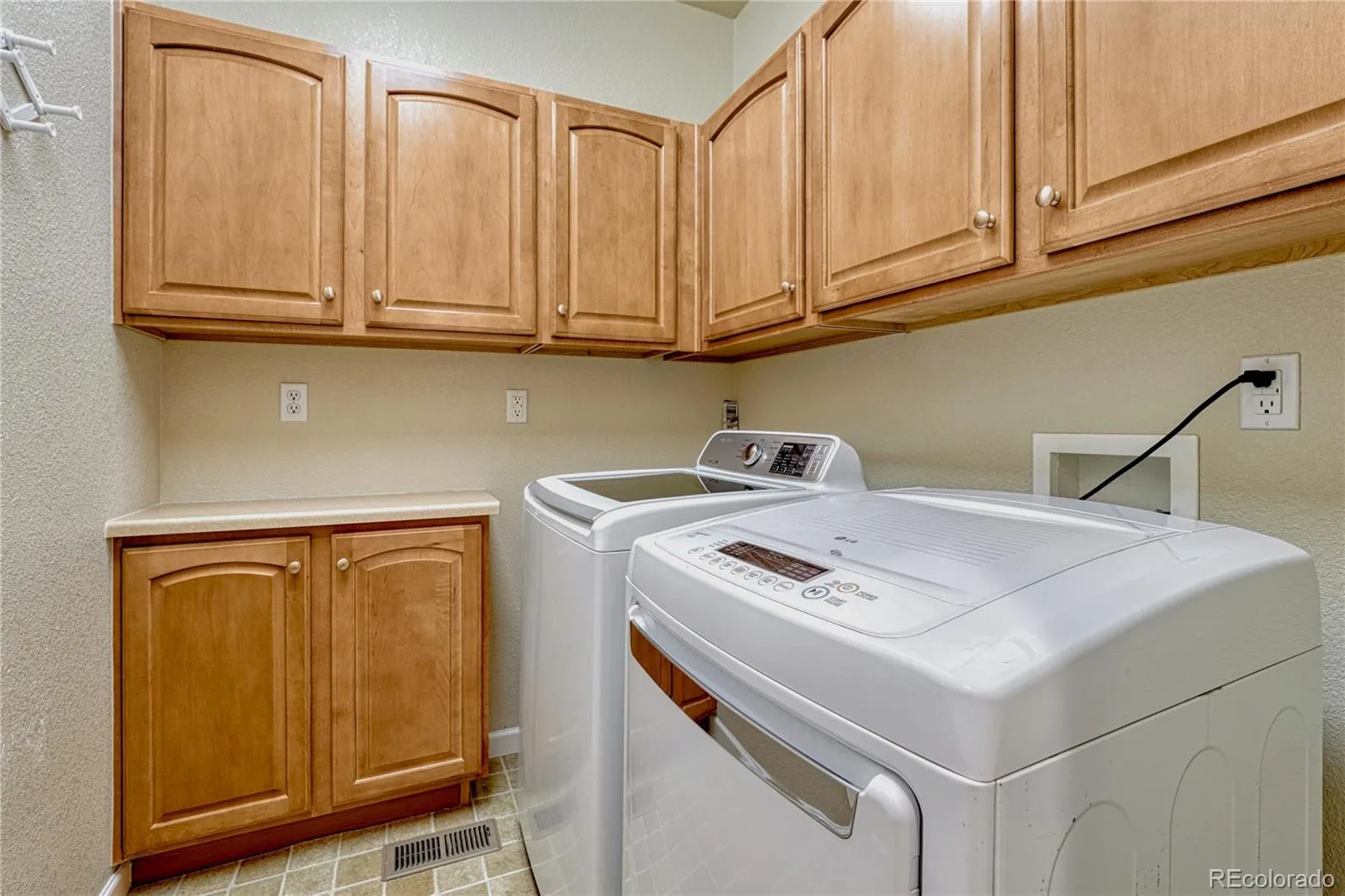 12077 S Wanderlust Way Parker CO 80138 | MLS #REC5482019 08102026182337 1600 27