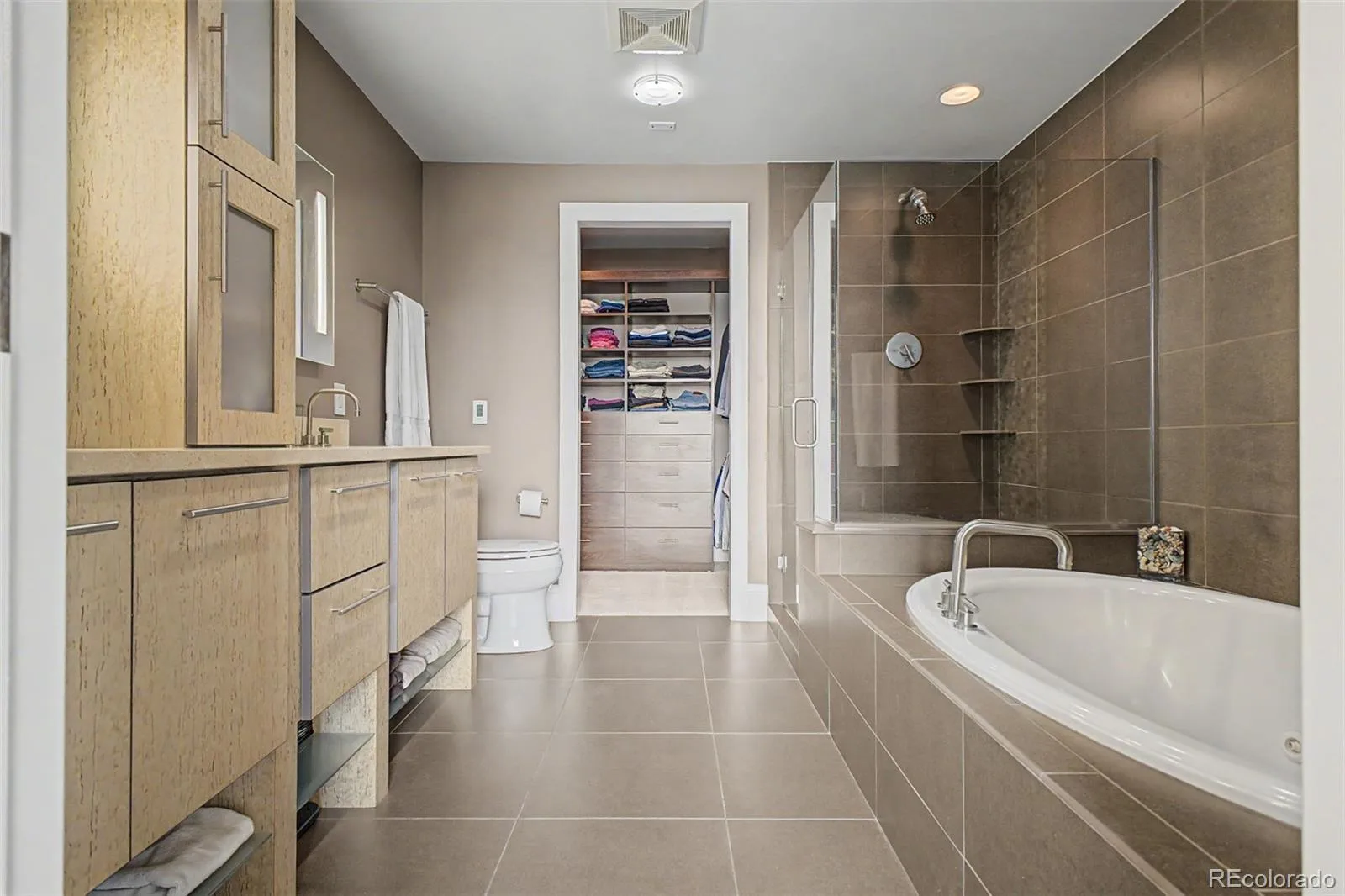 2001 Lincoln Street #1121 Denver CO 80202 | MLS #REC5483019 08272026144601 1600 20