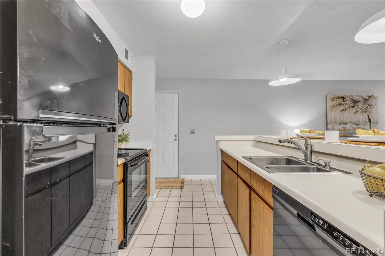 2575 S Syracuse Way #A106 Denver CO 80231 | MLS #REC5483584 08112026181115 1600 11