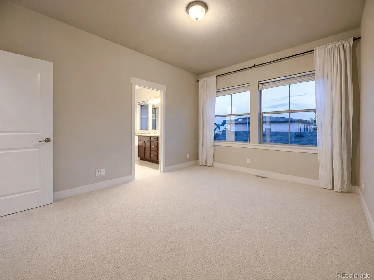 10080 E 59th Drive Denver CO 80238 | MLS #REC5484608 07172026182452 1200 36