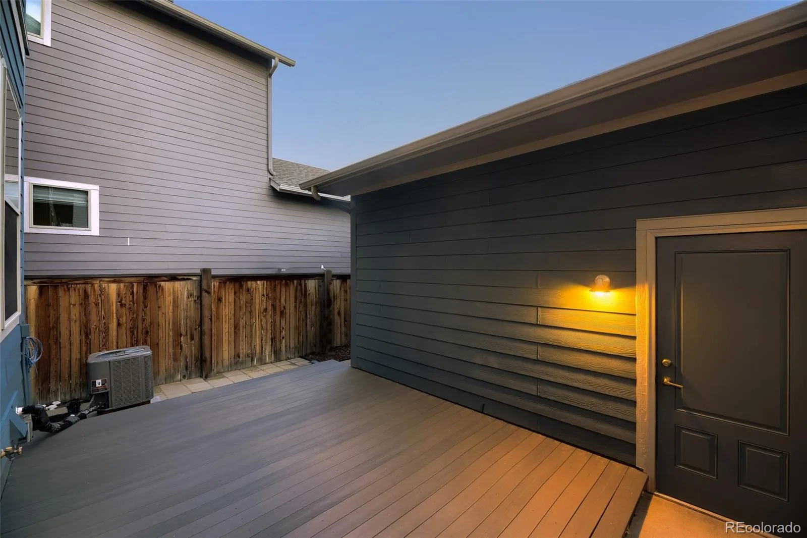 10080 E 59th Drive Denver CO 80238 | MLS #REC5484608 07172026182452 1600 41