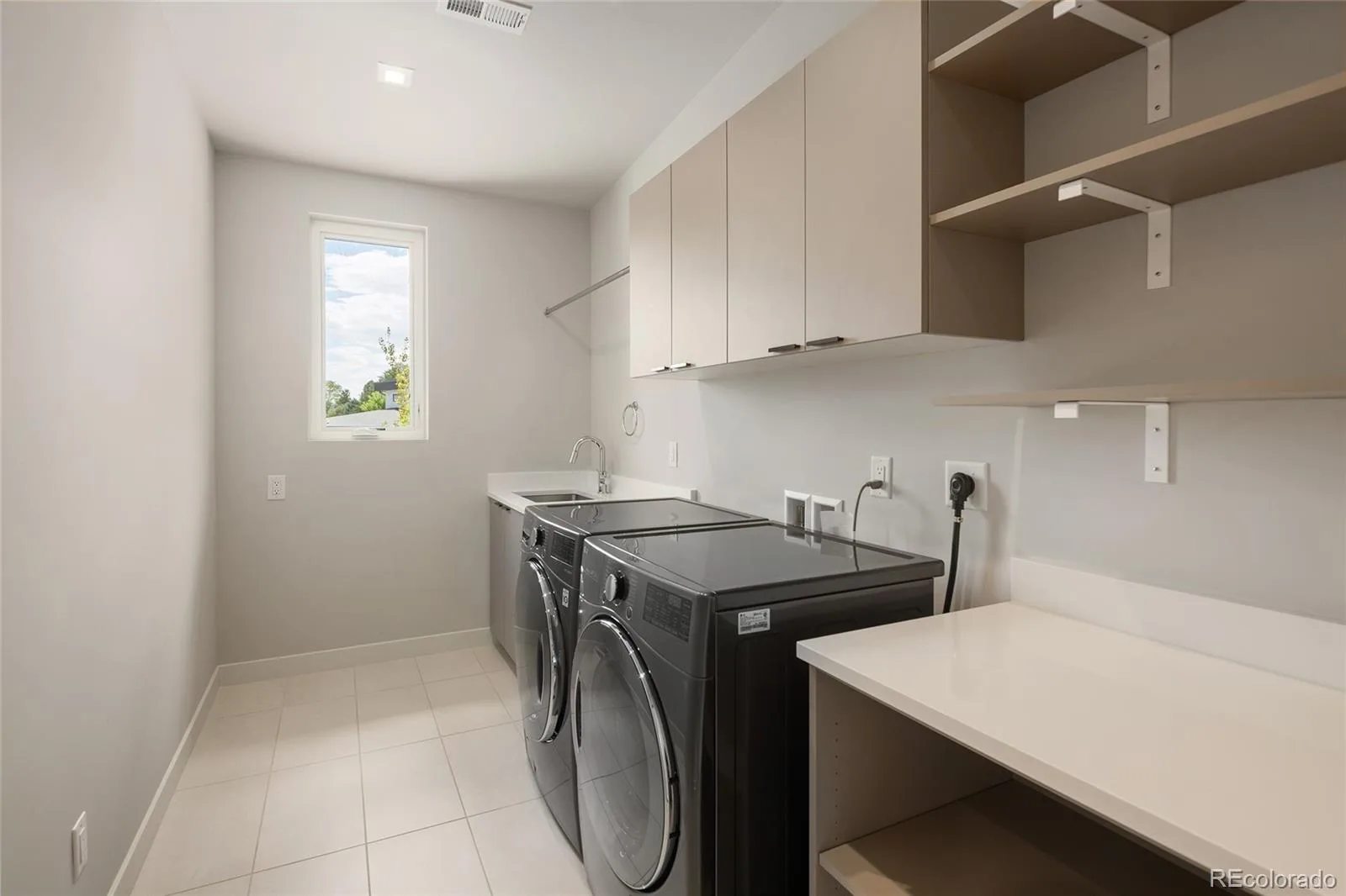 08202026204425 1600 37