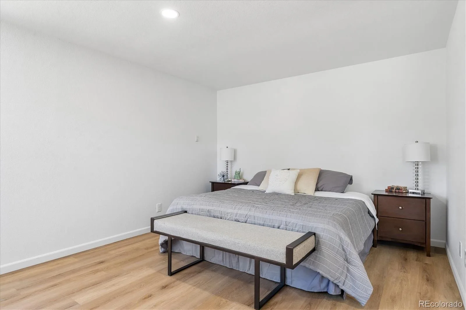 3509 S Rifle Street Aurora CO 80013 | MLS #REC5488465 08272026002342 1600 13