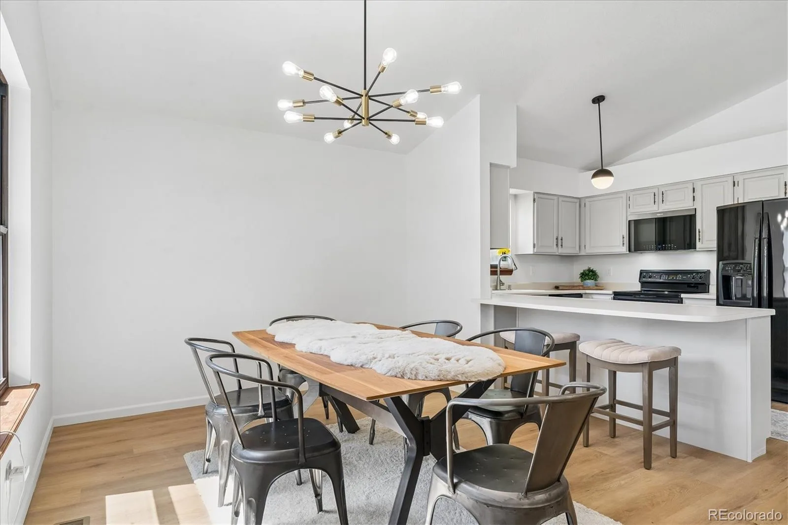 3509 S Rifle Street Aurora CO 80013 | MLS #REC5488465 08272026002342 1600 6
