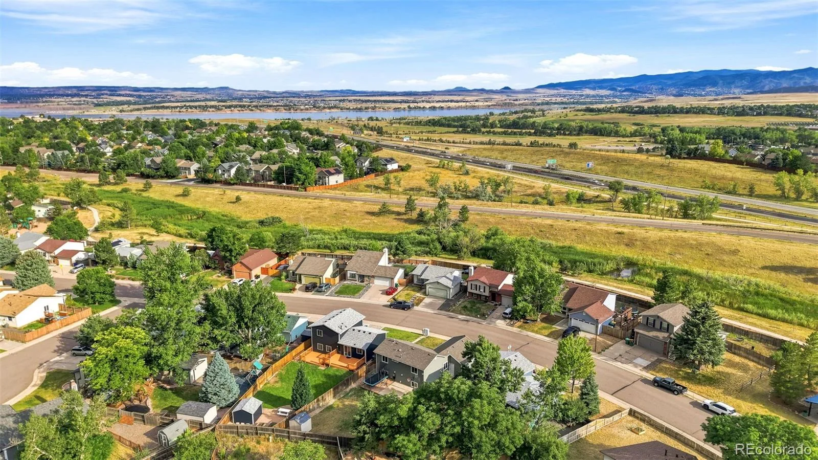 8957 W Toller Avenue Littleton CO 80128 | MLS #REC5491925 08172026013544 1600 34