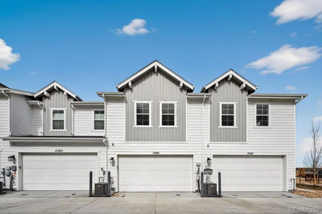 17165 W 91st Lane Arvada CO 80007 | MLS #REC5495422 06182026233515 1024 19