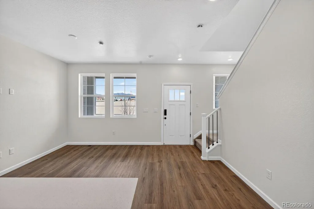 17165 W 91st Lane Arvada CO 80007 | MLS #REC5495422 06182026233515 1024 7