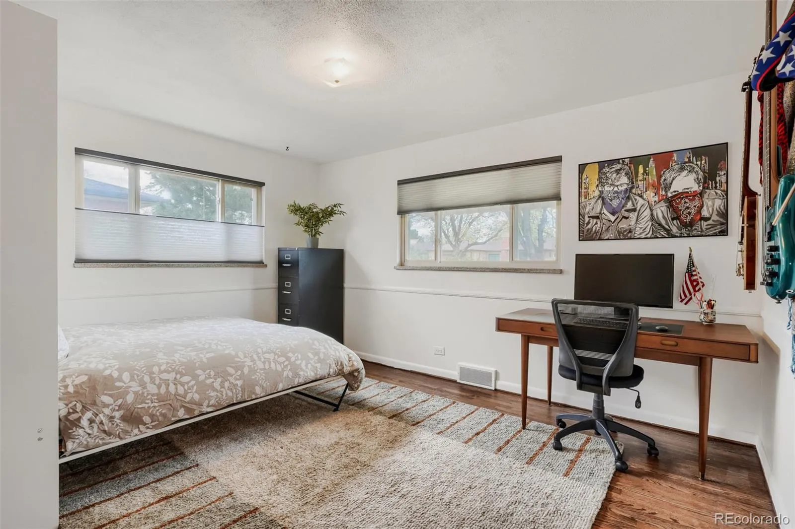 04212026011139 1600 16