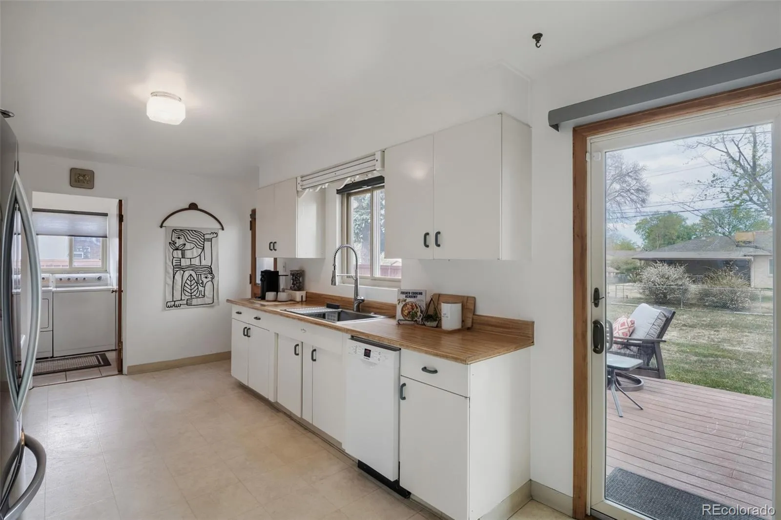 04212026011139 1600 9