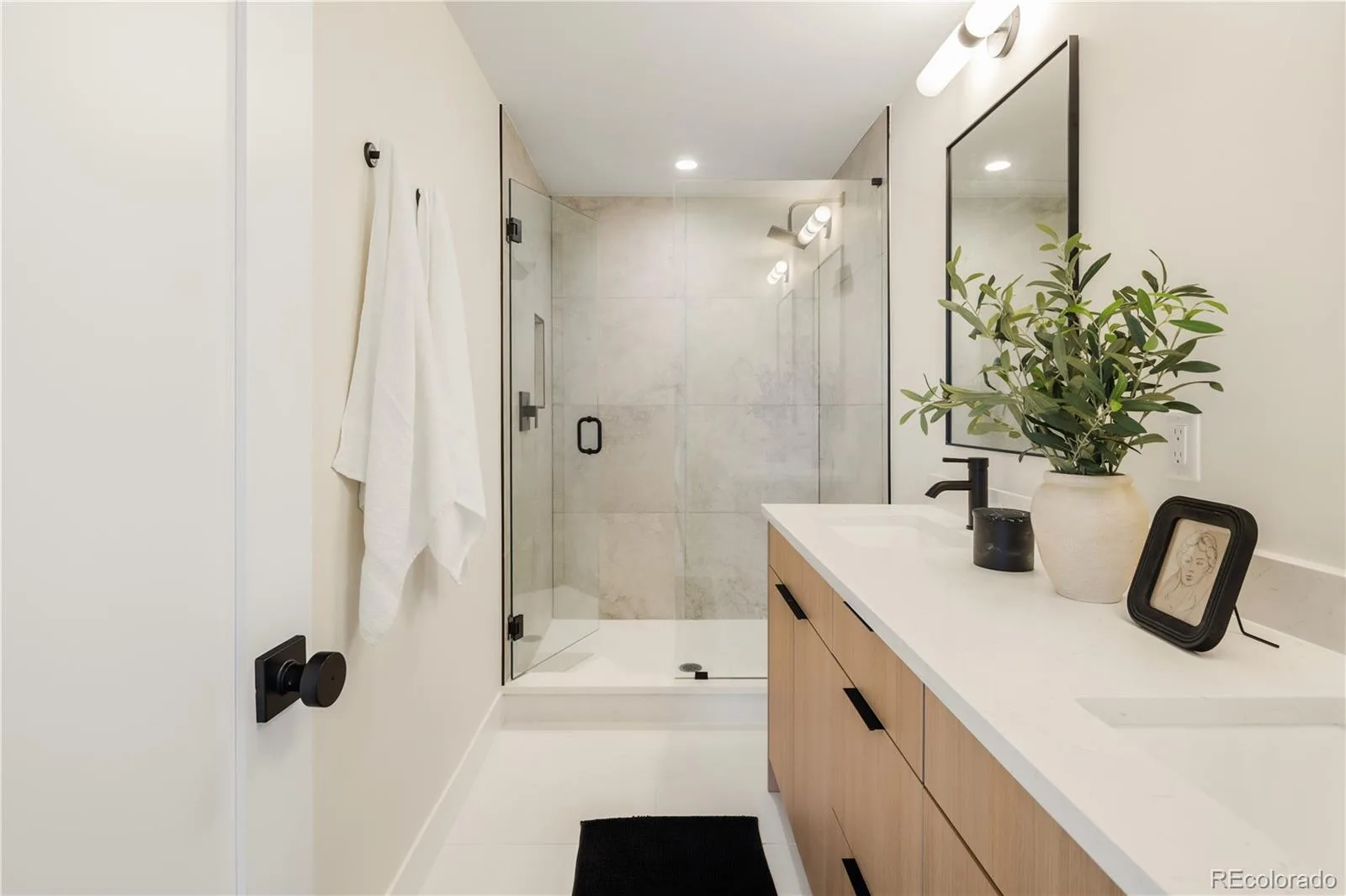 3825 W 38th Avenue #6 Denver CO 80211 | MLS #REC5502672 09232026032607 1600 16