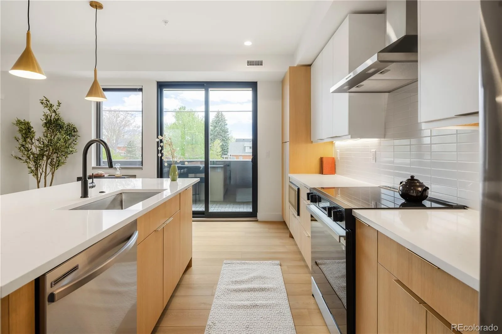 3825 W 38th Avenue #6 Denver CO 80211 | MLS #REC5502672 09232026032607 1600 2