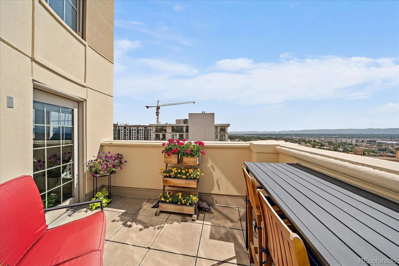 300 W 11th Avenue #18C Denver CO 80204 | MLS #REC5504226 09232026032624 1600 37