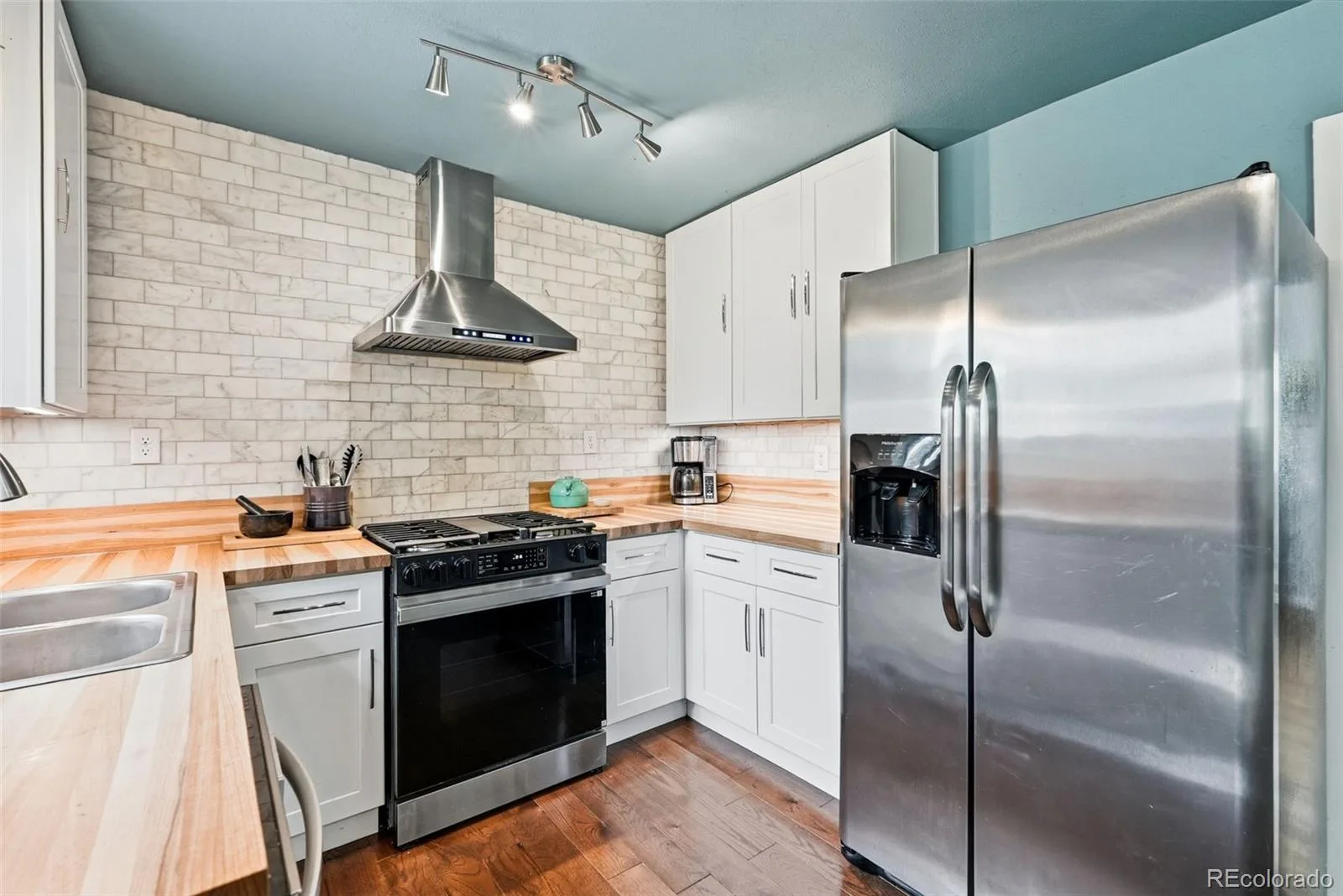 3233 Troy Street Aurora CO 80011 | MLS #REC5504715 07082026222335 1600 18
