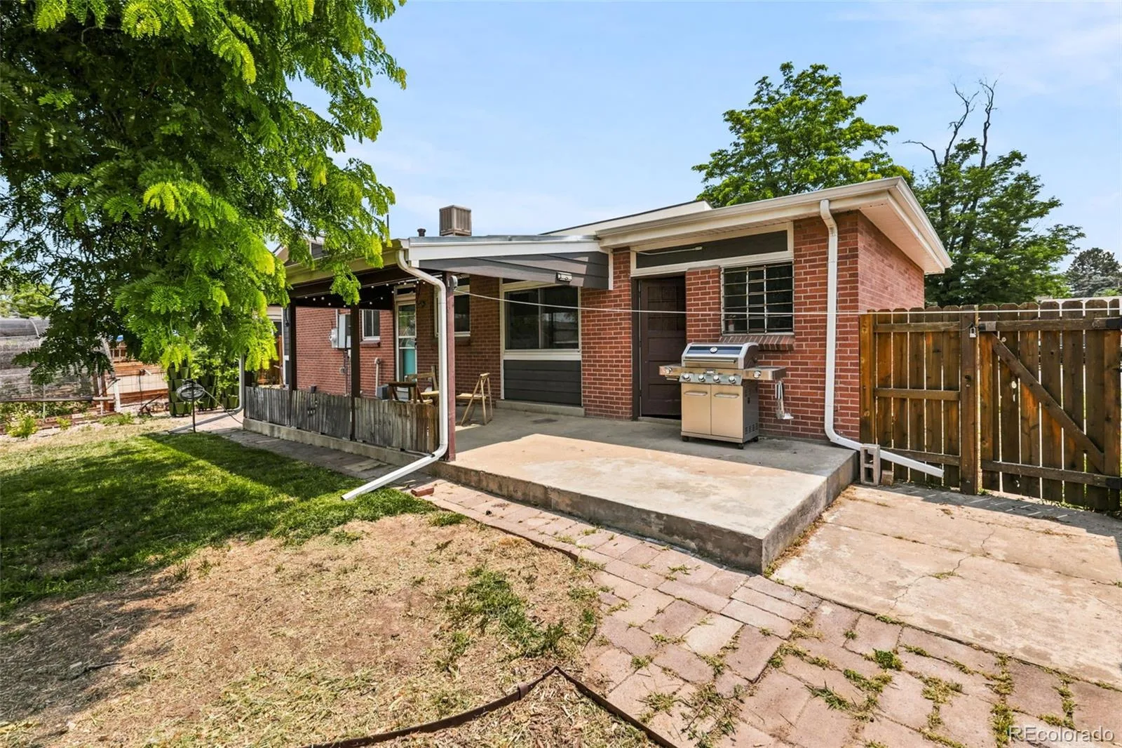 3233 Troy Street Aurora CO 80011 | MLS #REC5504715 07082026222335 1600 39