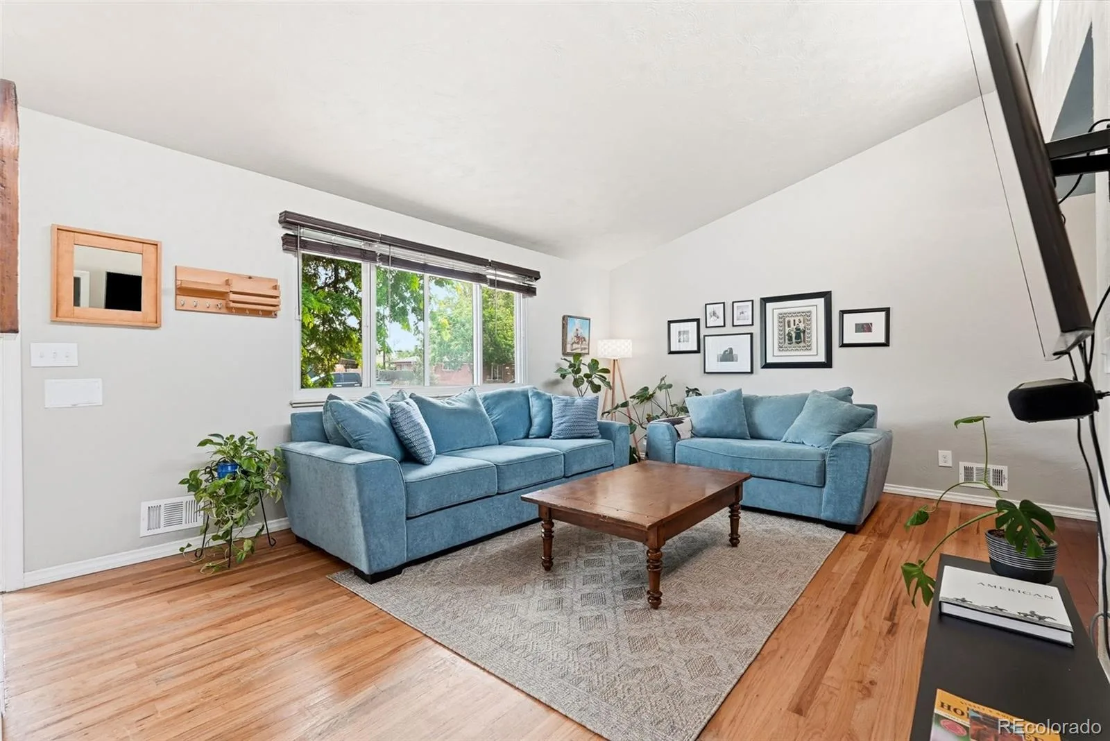 3233 Troy Street Aurora CO 80011 | MLS #REC5504715 07082026222335 1600 7