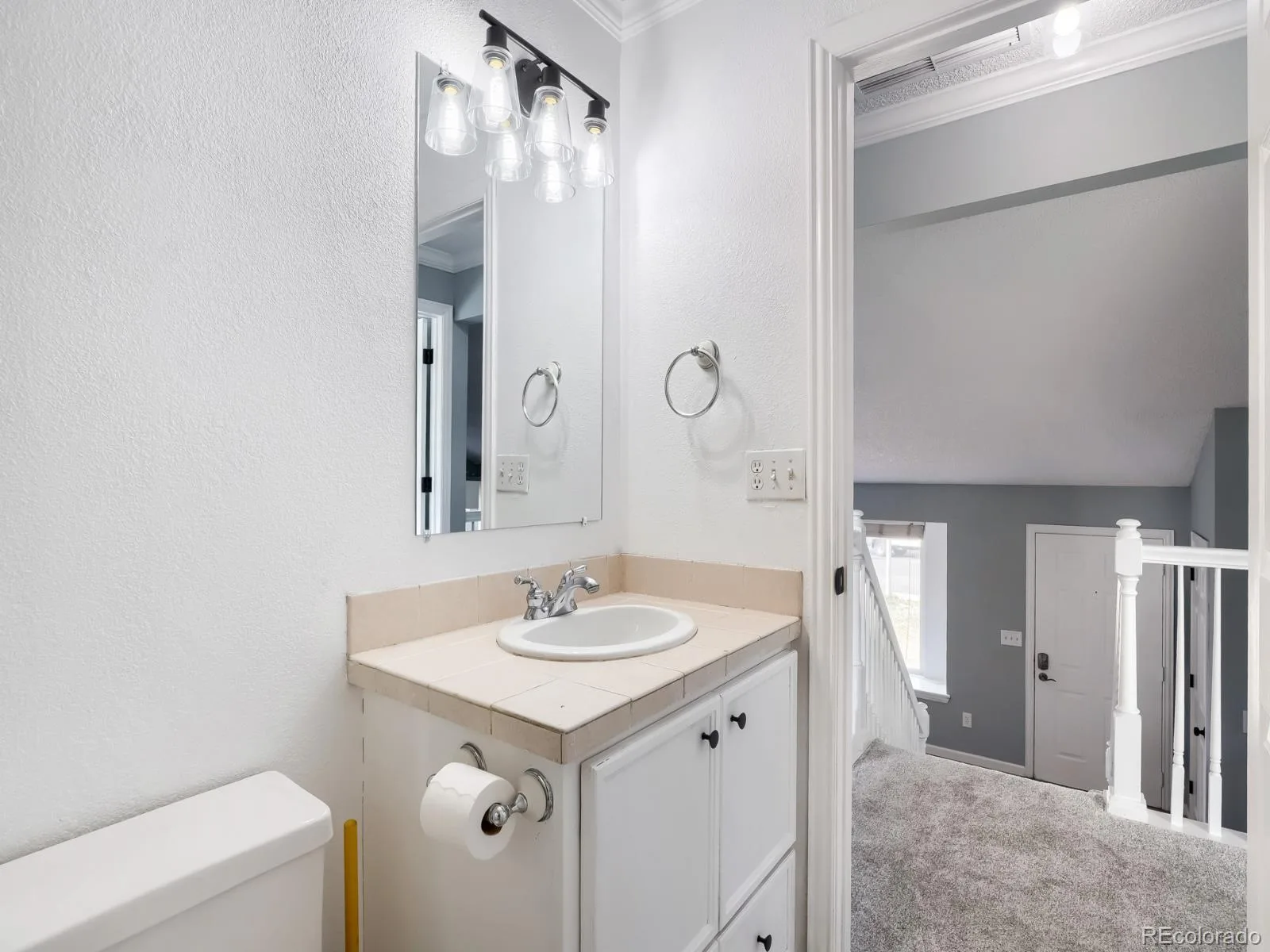 19714 E Oxford Drive Aurora CO 80013 | MLS #REC5505690 06082026235357 1600 14