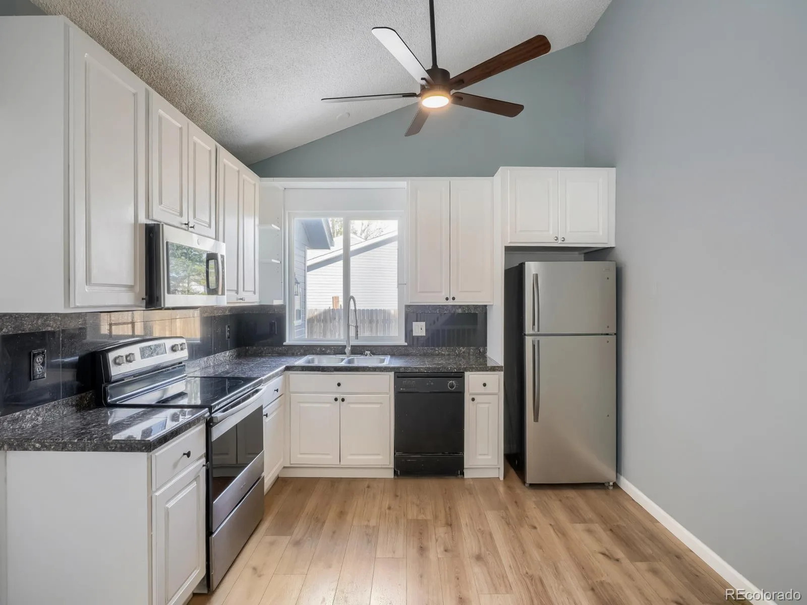 19714 E Oxford Drive Aurora CO 80013 | MLS #REC5505690 06082026235357 1600 8