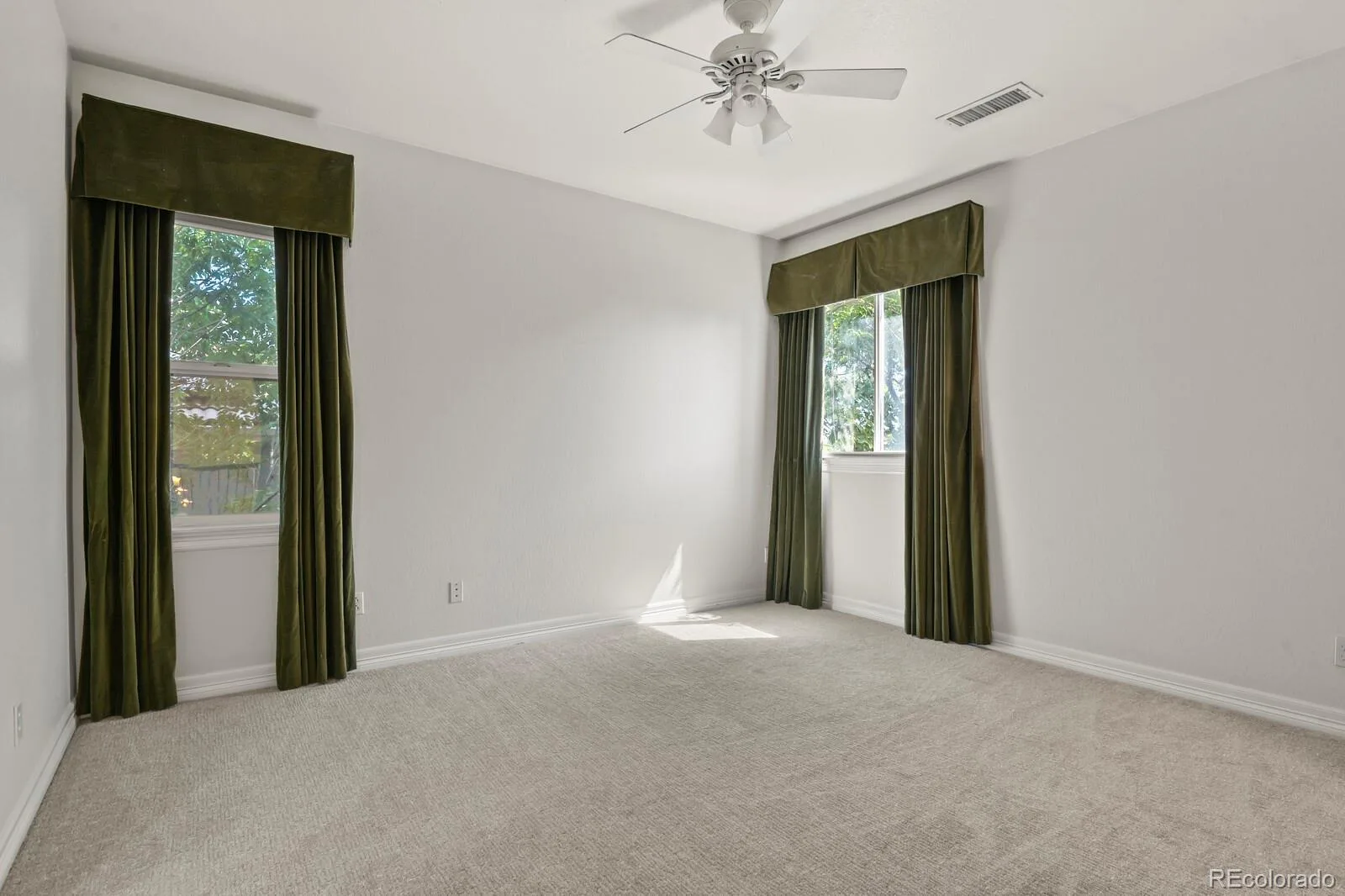 14140 Kahler Place Broomfield CO 80023 | MLS #REC5506921 08292026062225 1600 24