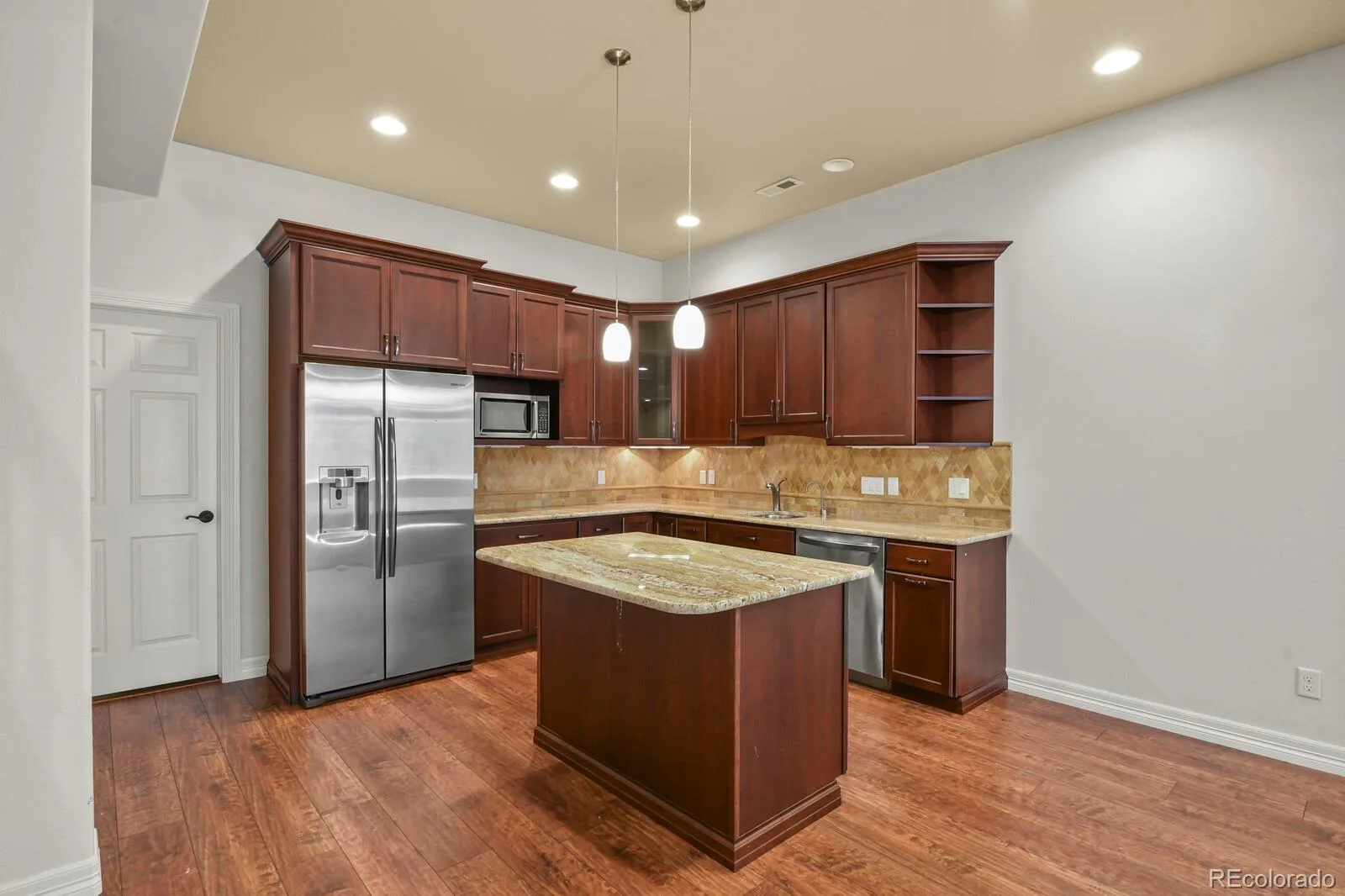 14140 Kahler Place Broomfield CO 80023 | MLS #REC5506921 08292026062225 1600 32