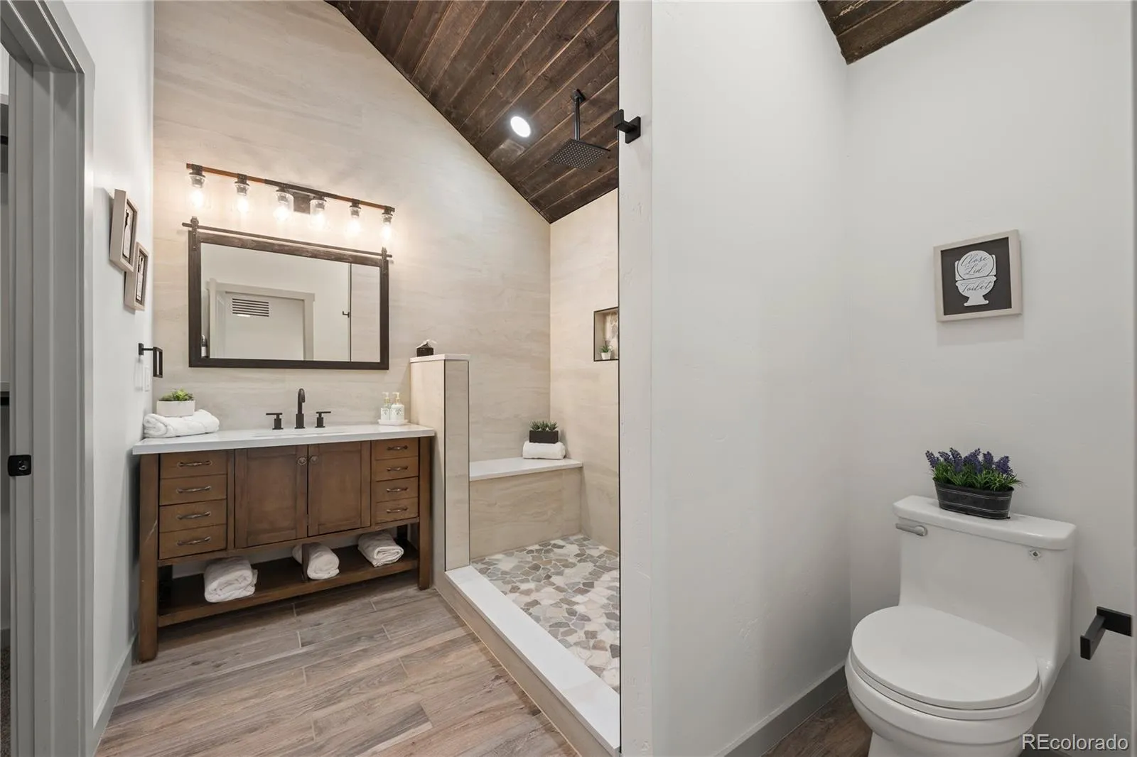 04152026165030 1600 21