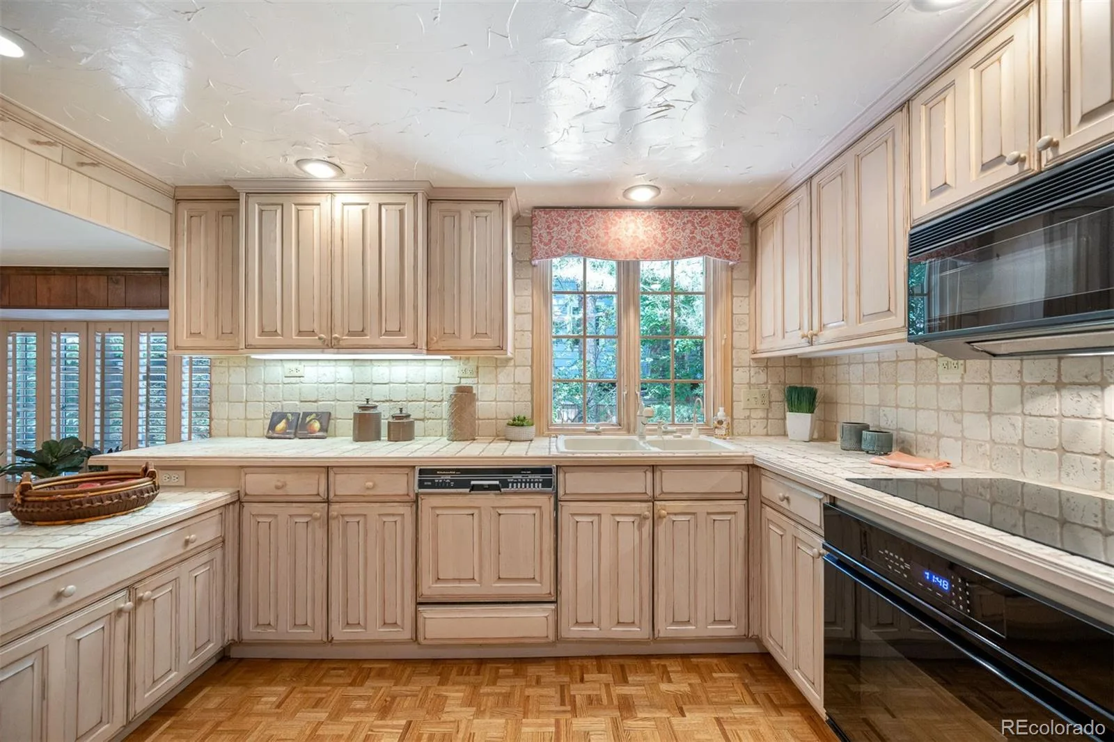 3297 S Oneida Way Denver CO 80224 MLS #REC5507933 06092026203633 1600 13