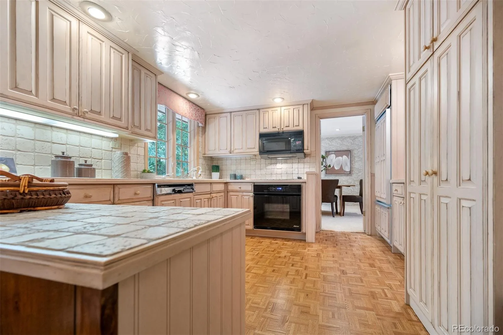 3297 S Oneida Way Denver CO 80224 MLS #REC5507933 06092026203633 1600 14