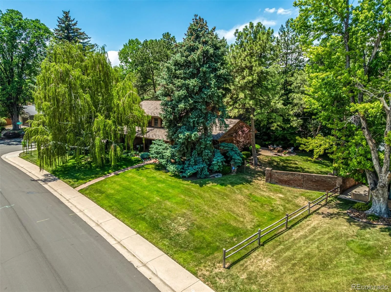 3297 S Oneida Way Denver CO 80224 MLS #REC5507933 06092026203633 1600 44