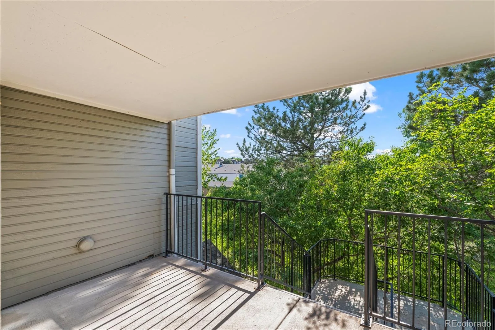6741 S Ivy Way #C4 Centennial CO 80112 | MLS #REC5507996 08072026195626 1600 17