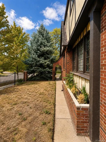 3356 W 46th Avenue Denver CO 80211 | MLS #REC5509792 08232026024559 800 29