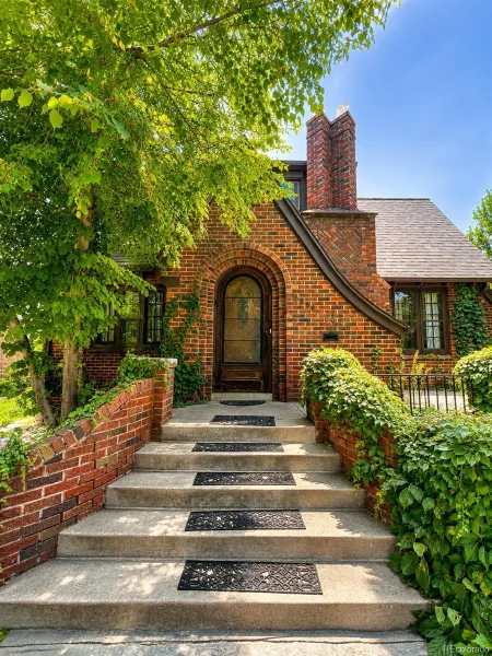 3356 W 46th Avenue Denver CO 80211 | MLS #REC5509792 08232026024559 800 3