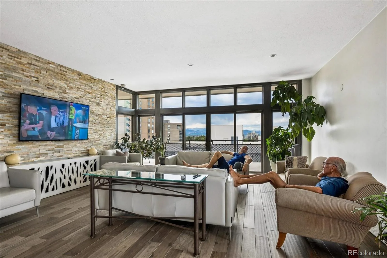 1200 Vine Street #3B Denver CO 80206 | MLS #REC5513972 08112026215735 1600 27