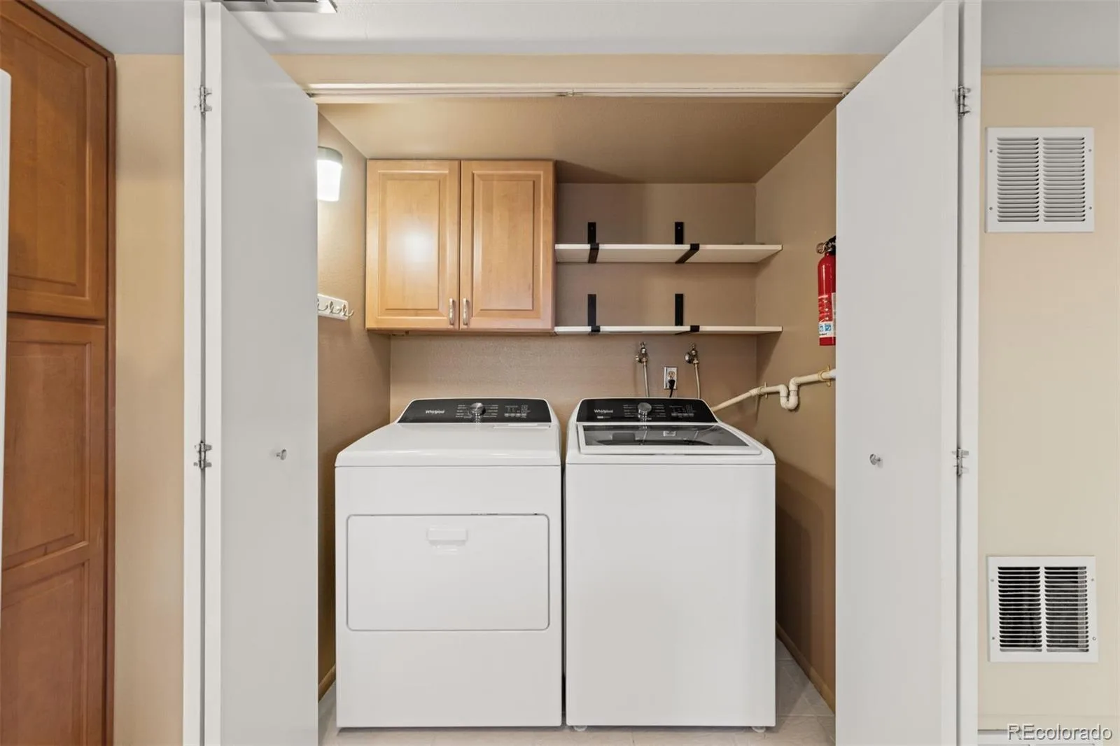 9051 E Nassau Avenue #375 Denver CO 80237 | MLS #REC5514222 08202026040550 1600 13