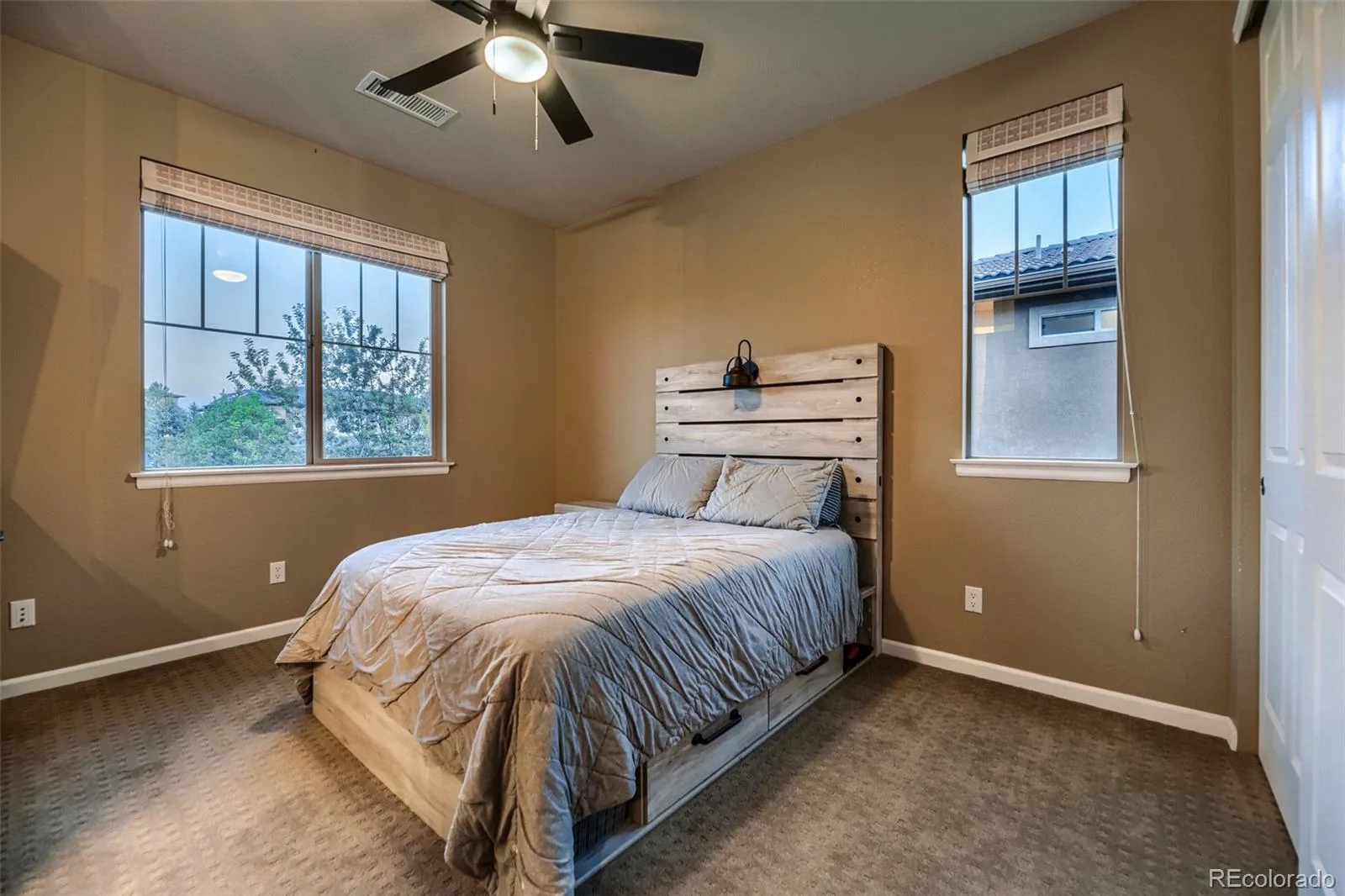 25021 E Indore Place Aurora CO 80016 MLS #REC5515606 06132026063252 1600 26