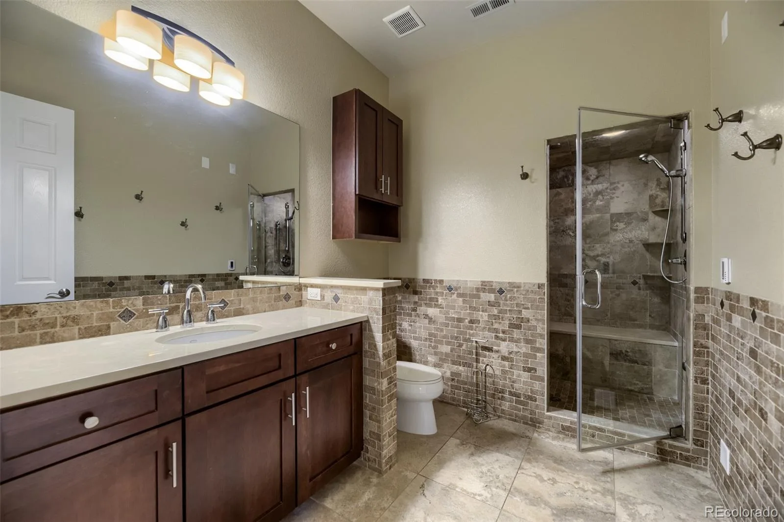 25021 E Indore Place Aurora CO 80016 MLS #REC5515606 06132026063252 1600 34