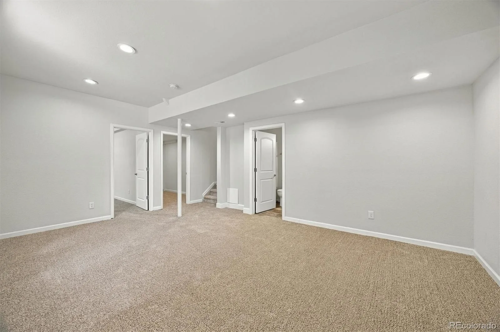 11460 E 26th Avenue Aurora CO 80010 | MLS #REC5515910 09242026194856 1600 25