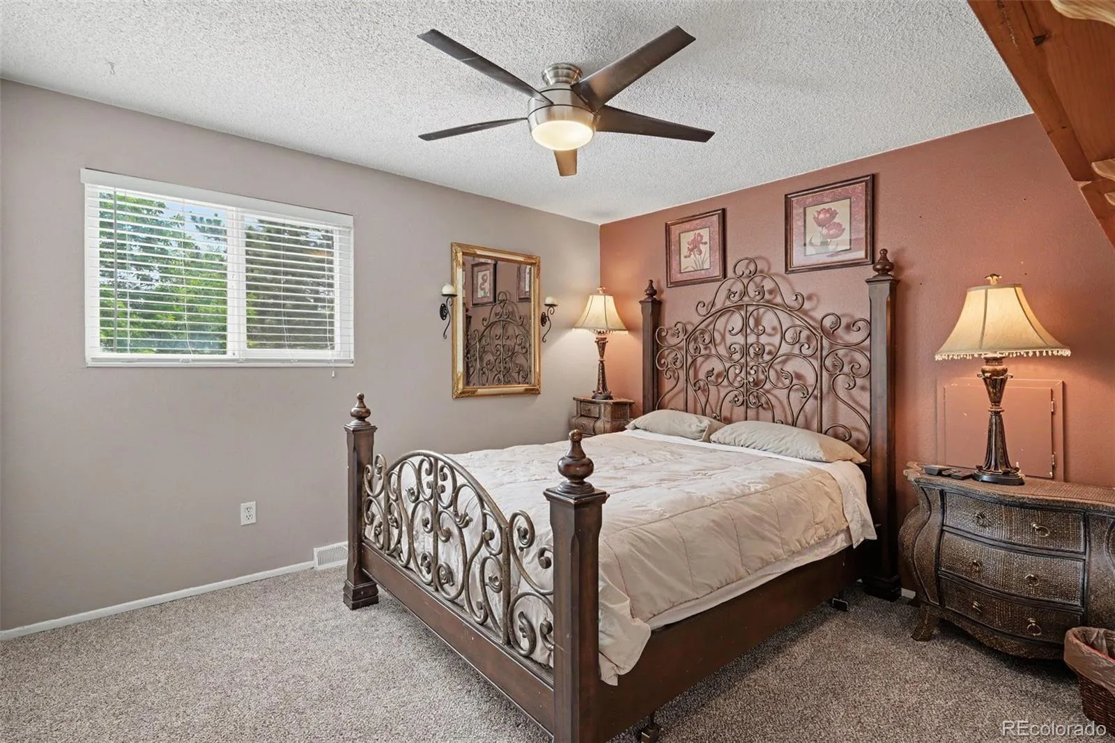 8143 S Otis Court Littleton CO 80128 | MLS #REC5515930 07022026234218 1600 19